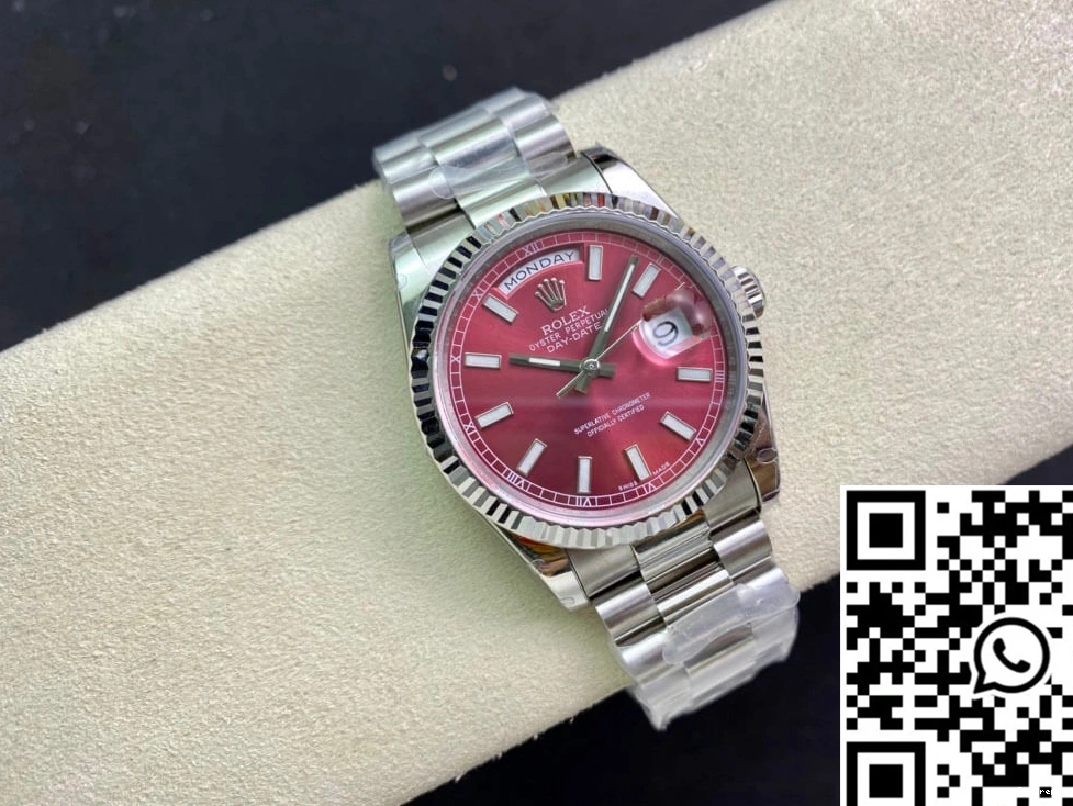 White 18k Factory 942 WaterResistant EW Gold Date Rolex 118239 Day 0807